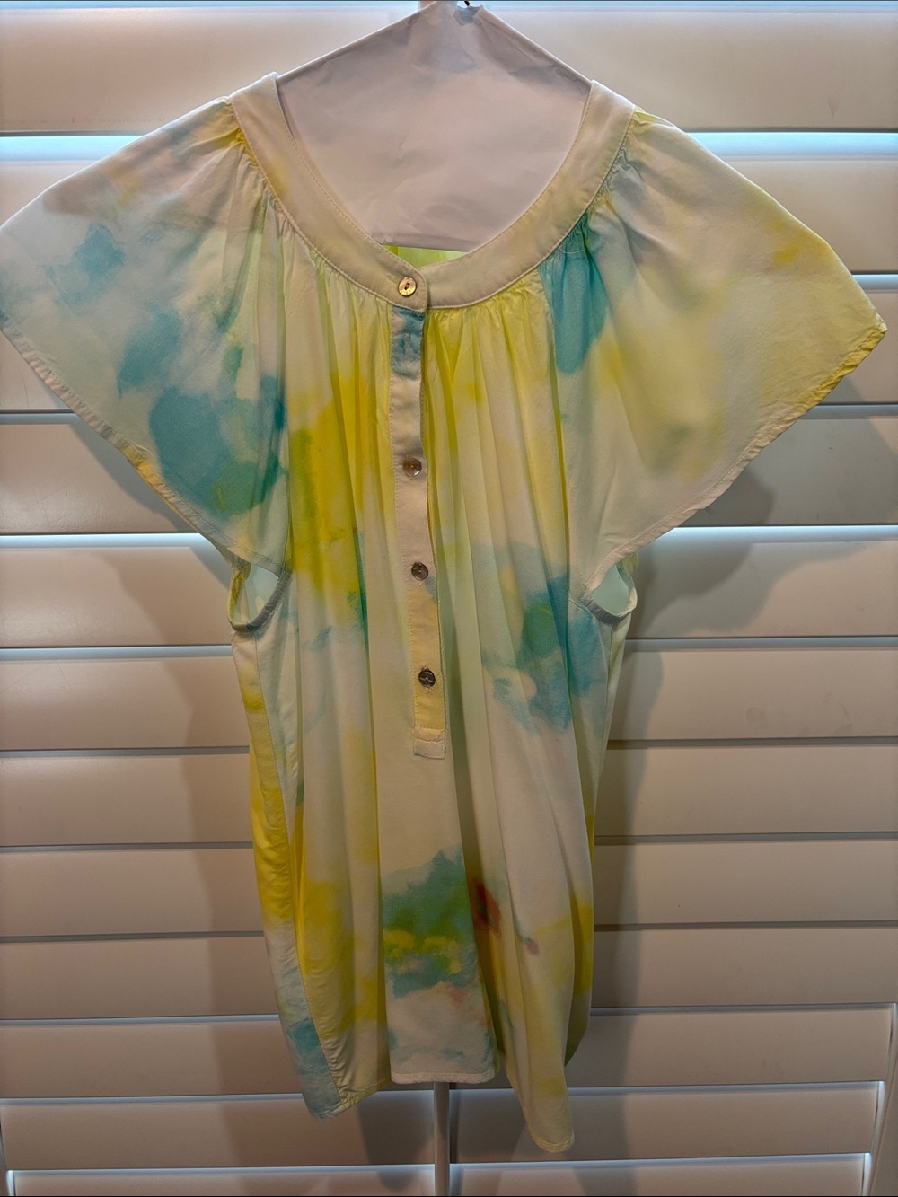 Dear John Yellow & Blue Tie-Dye Flutter Sleeve Blouse